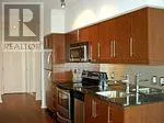 812 - 2885 BAYVIEW AVENUE