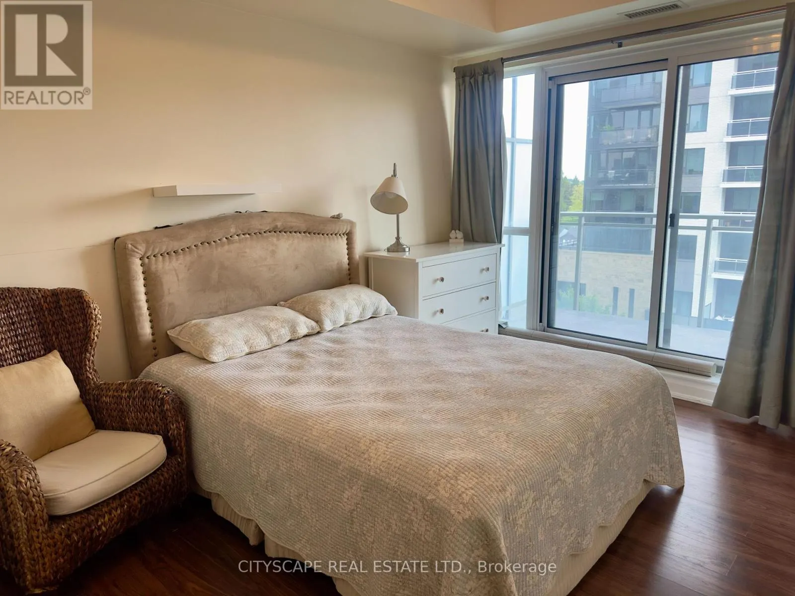 507 - 83 REDPATH AVENUE