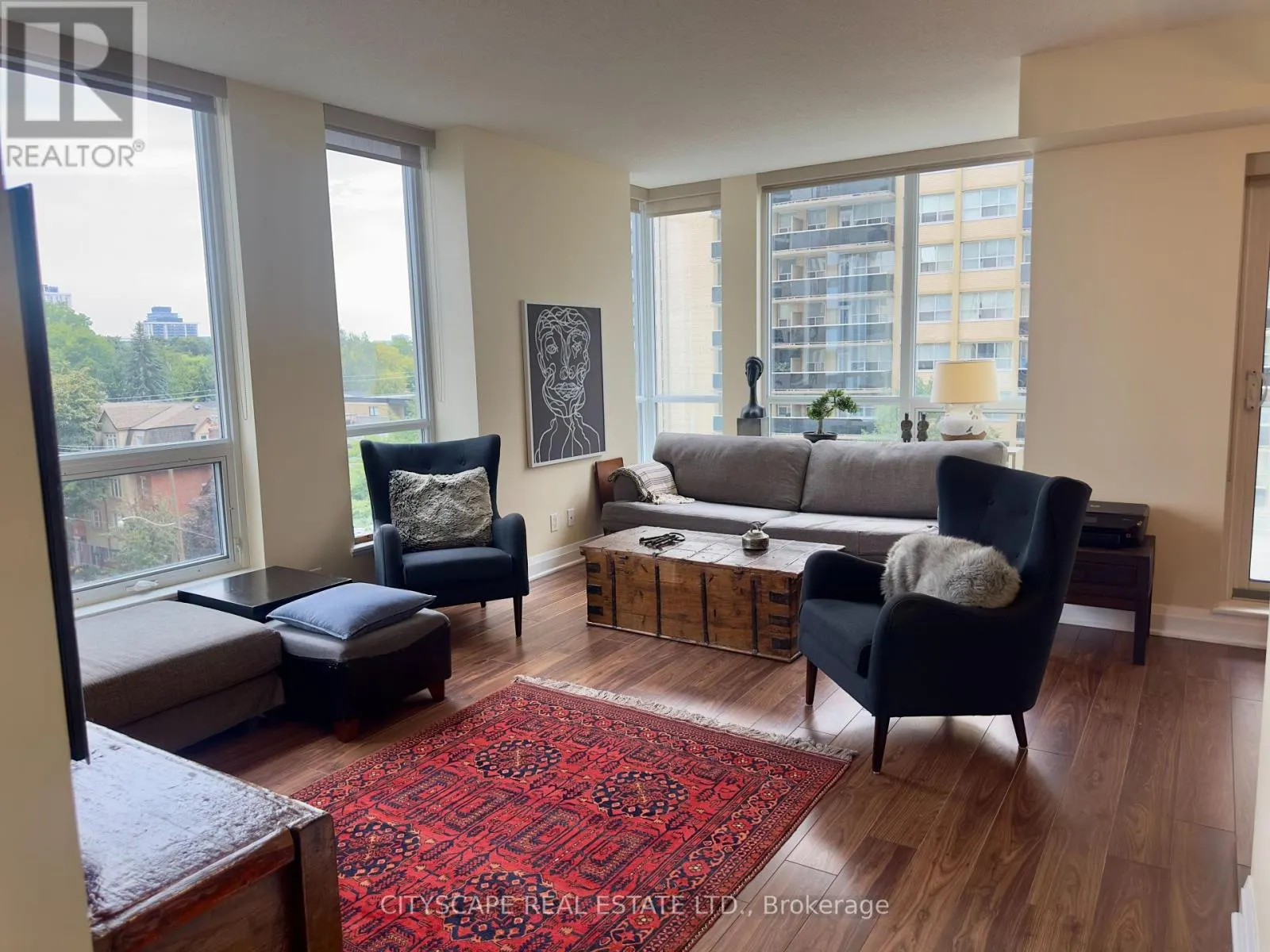 507 - 83 REDPATH AVENUE