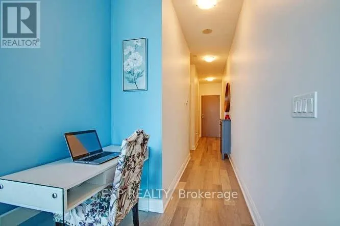 PH18 - 160 VANDERHOOF AVENUE