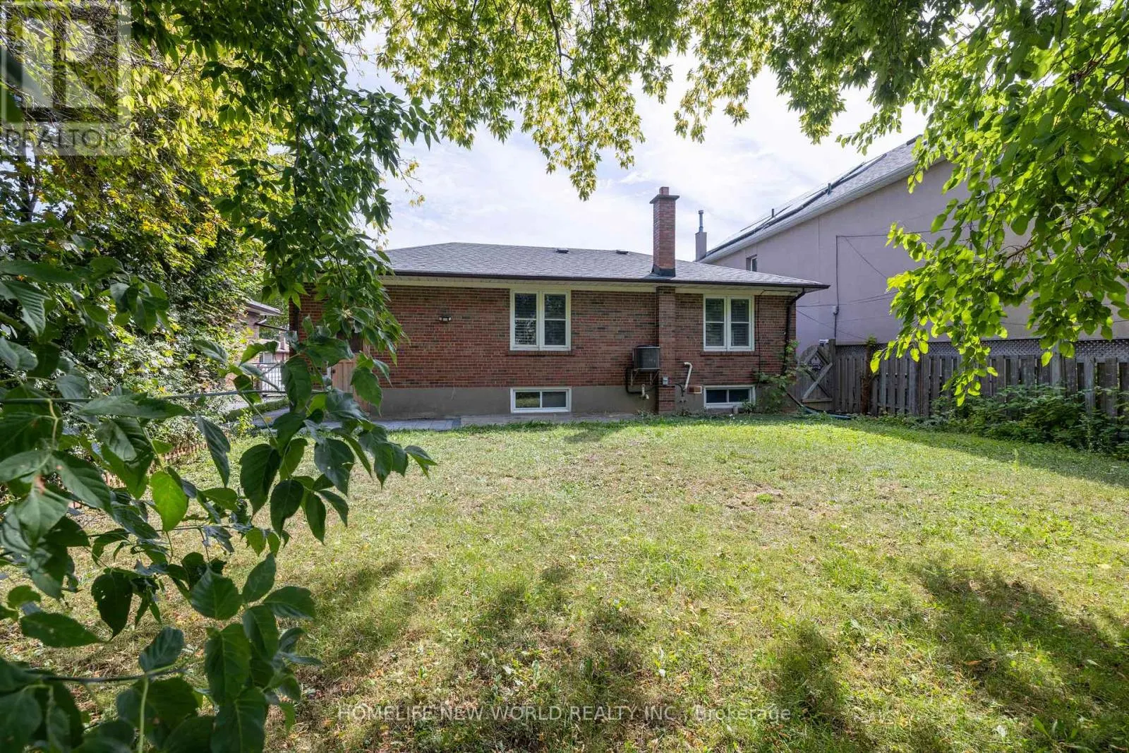 192 COMBE AVENUE