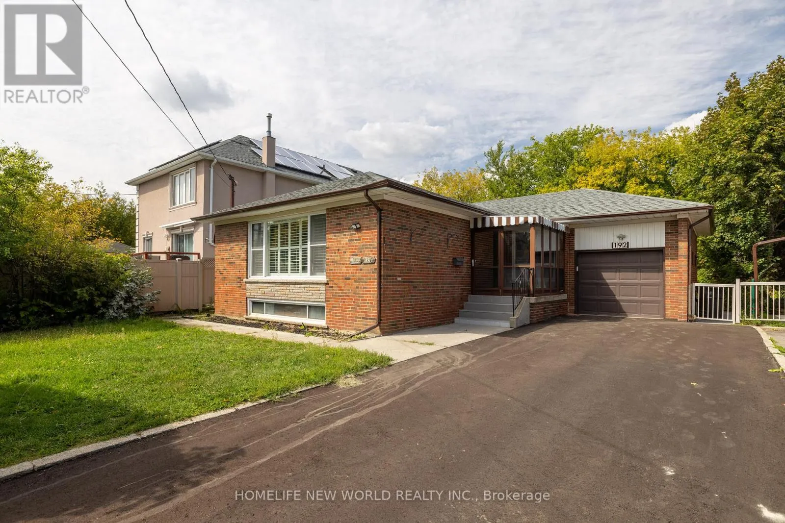 192 COMBE AVENUE