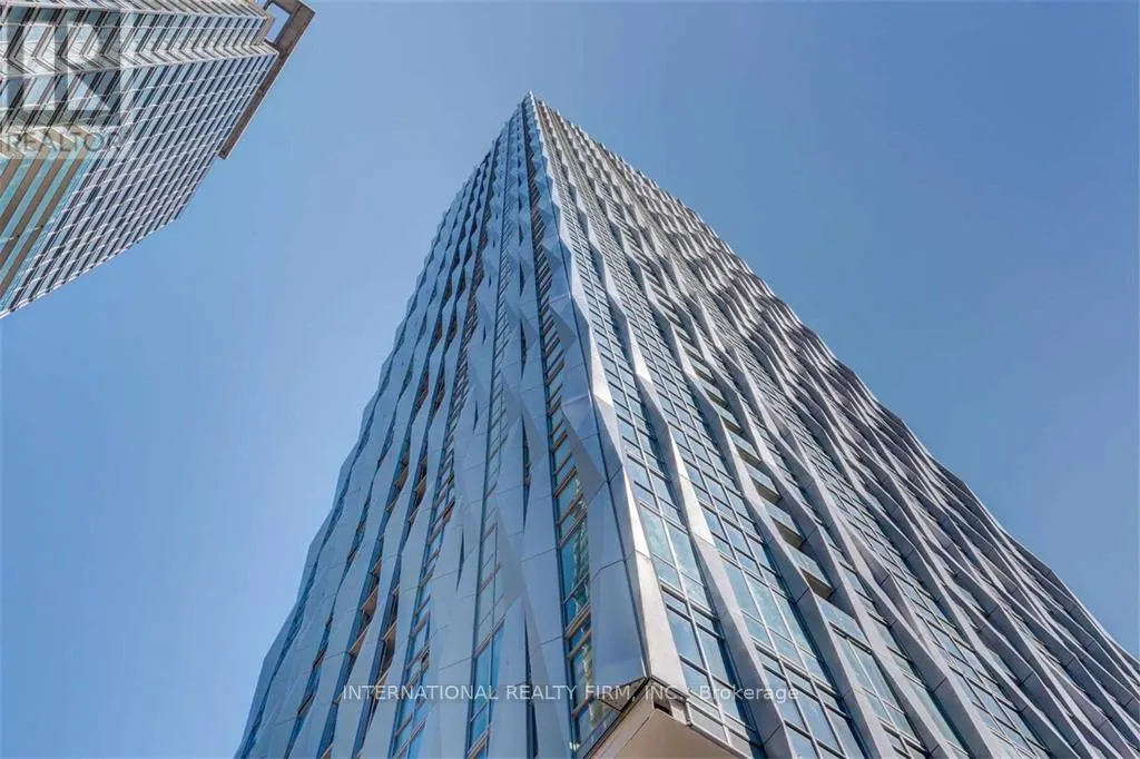 5409 - 1 YORKVILLE AVENUE