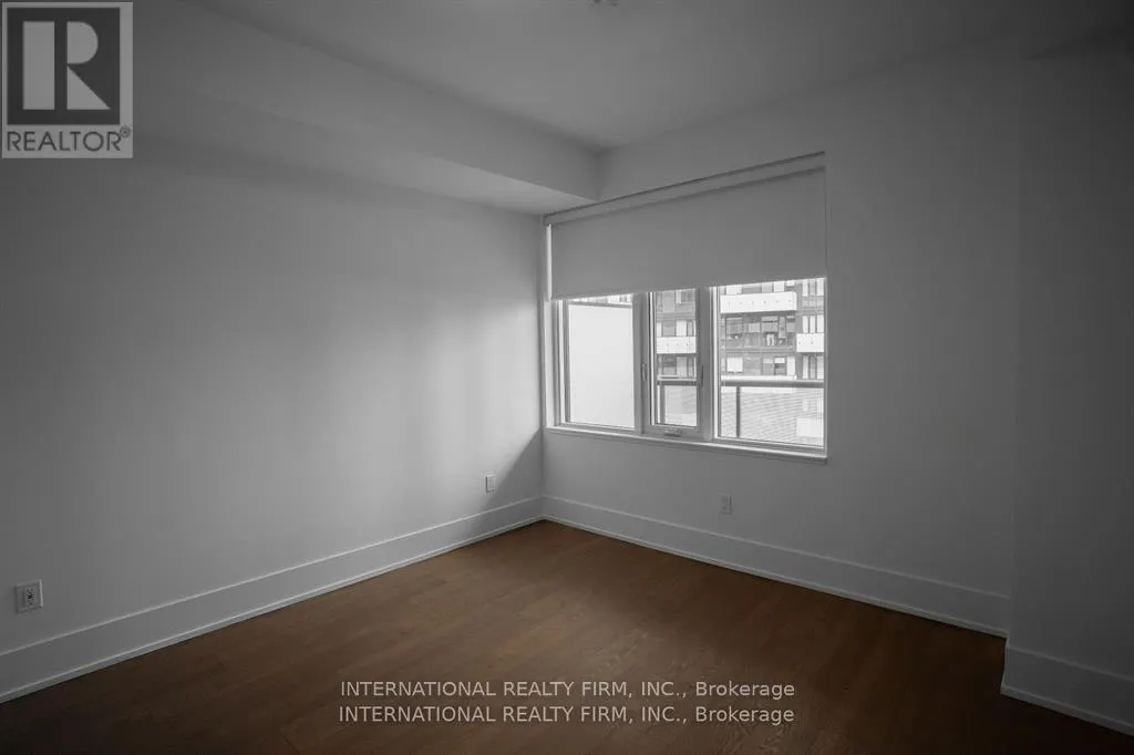 1714 - 480 FRONT STREET W