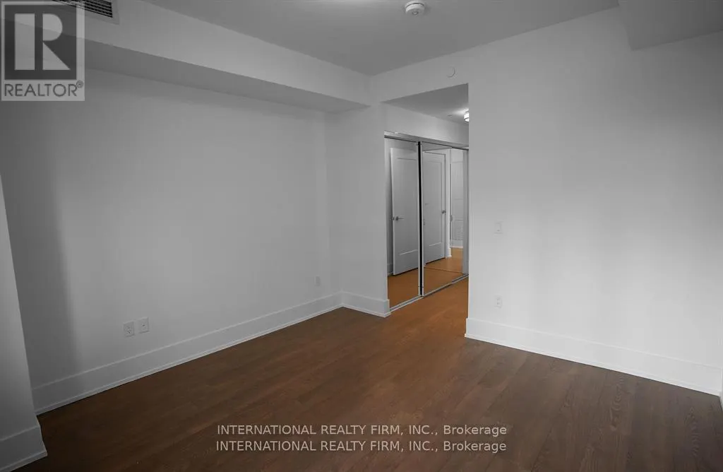 1714 - 480 FRONT STREET W