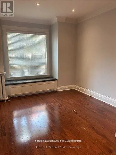 MAIN - 125 MAITLAND STREET