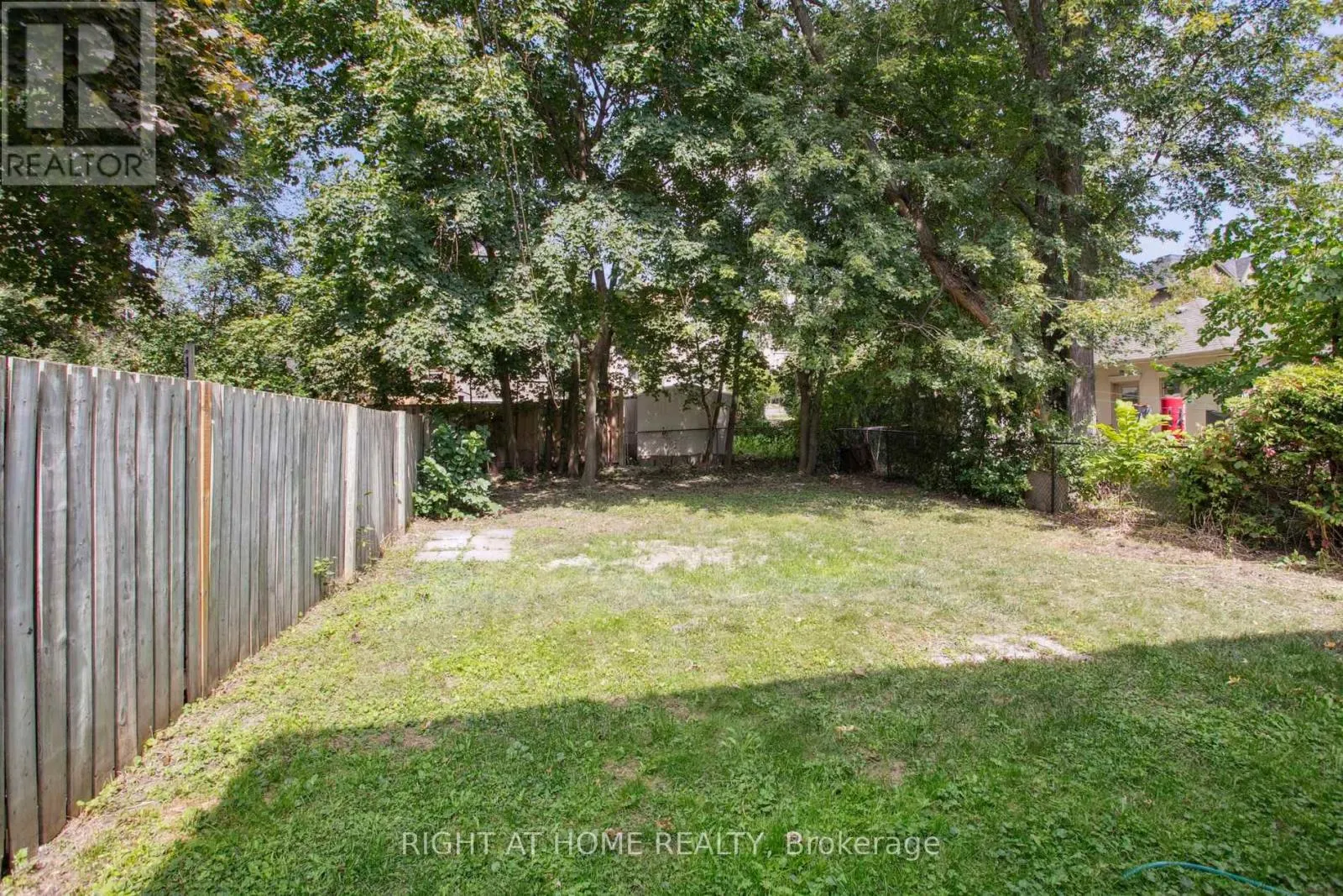 120 JOHNSTON AVENUE