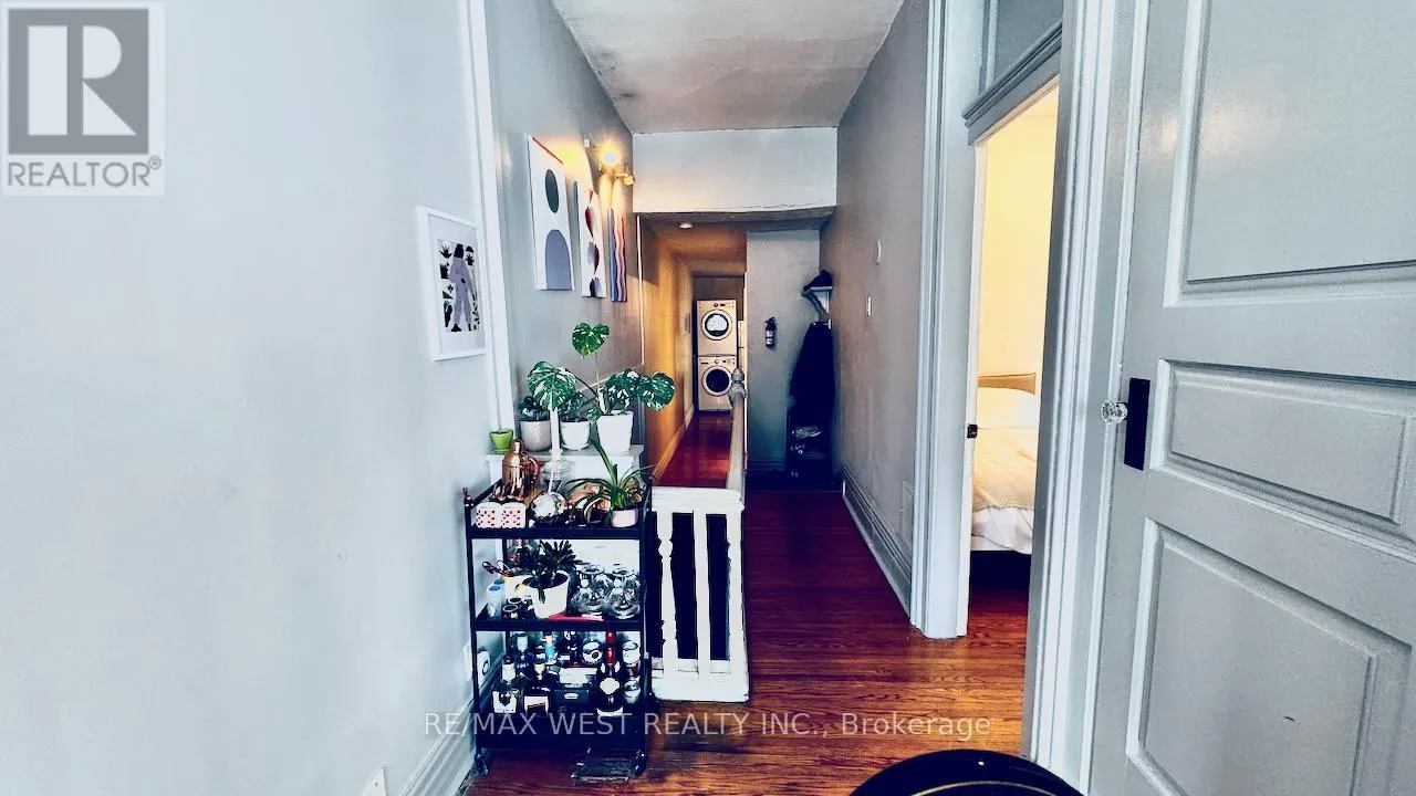 88 MONTROSE AVENUE