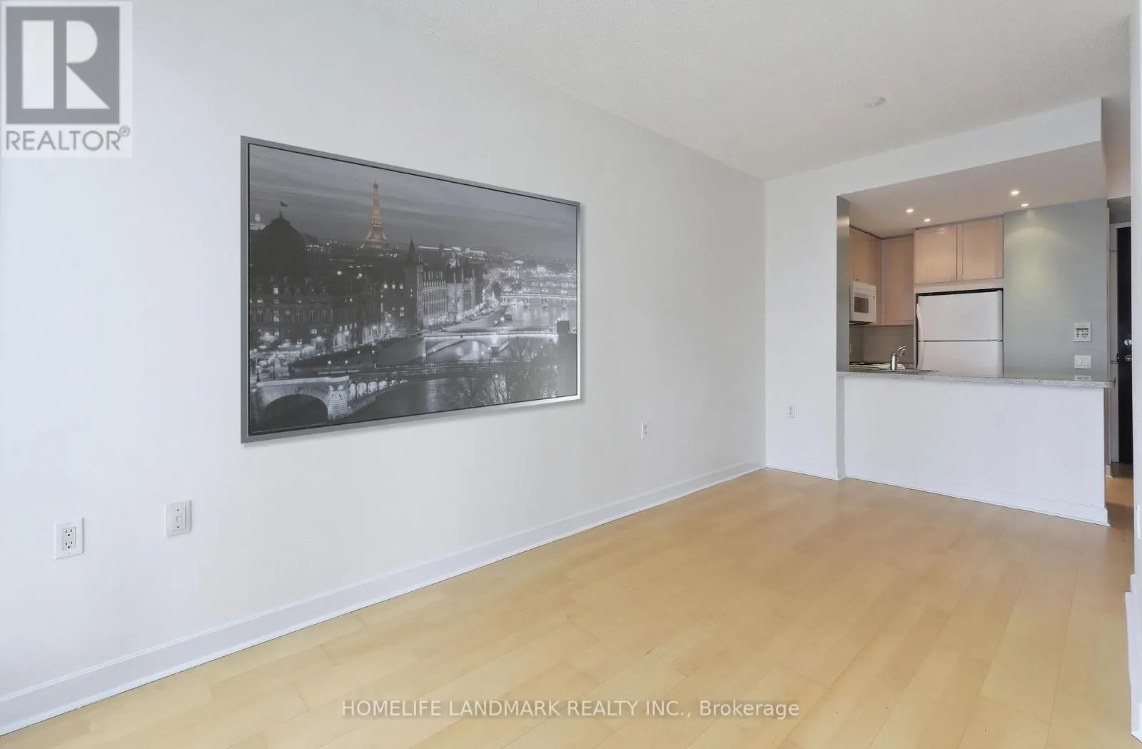 1203 - 85 BLOOR STREET E