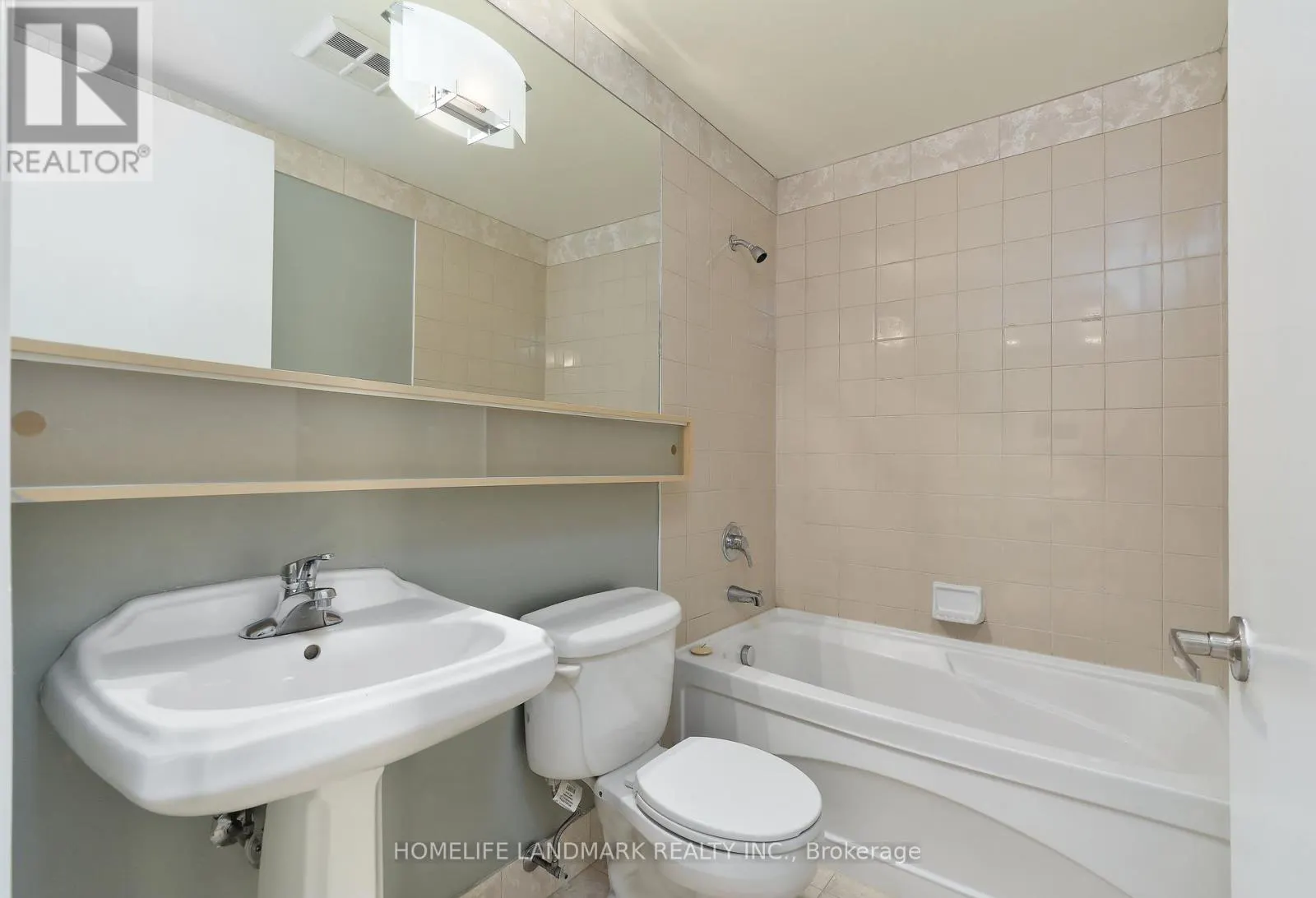 1203 - 85 BLOOR STREET E