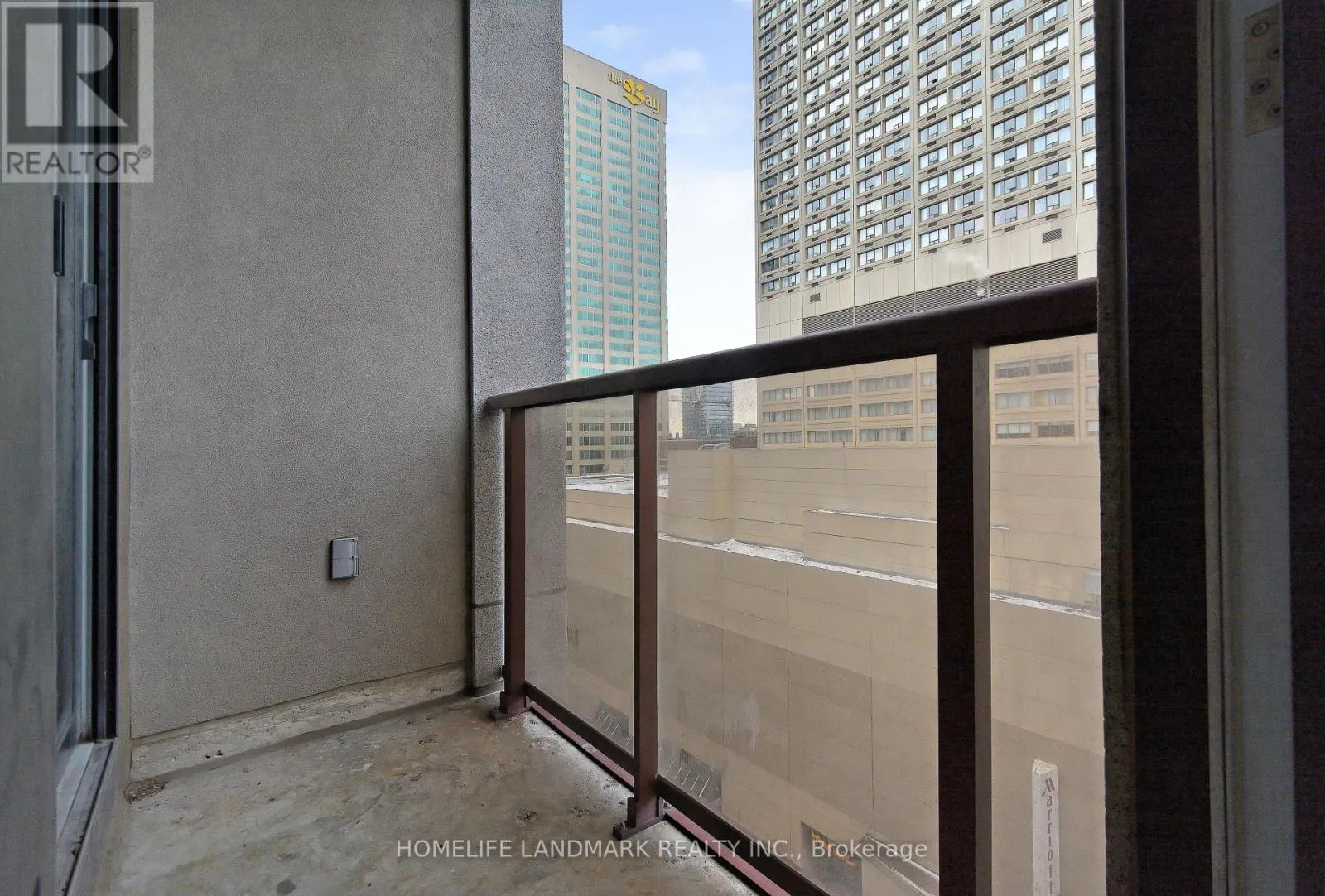 1203 - 85 BLOOR STREET E