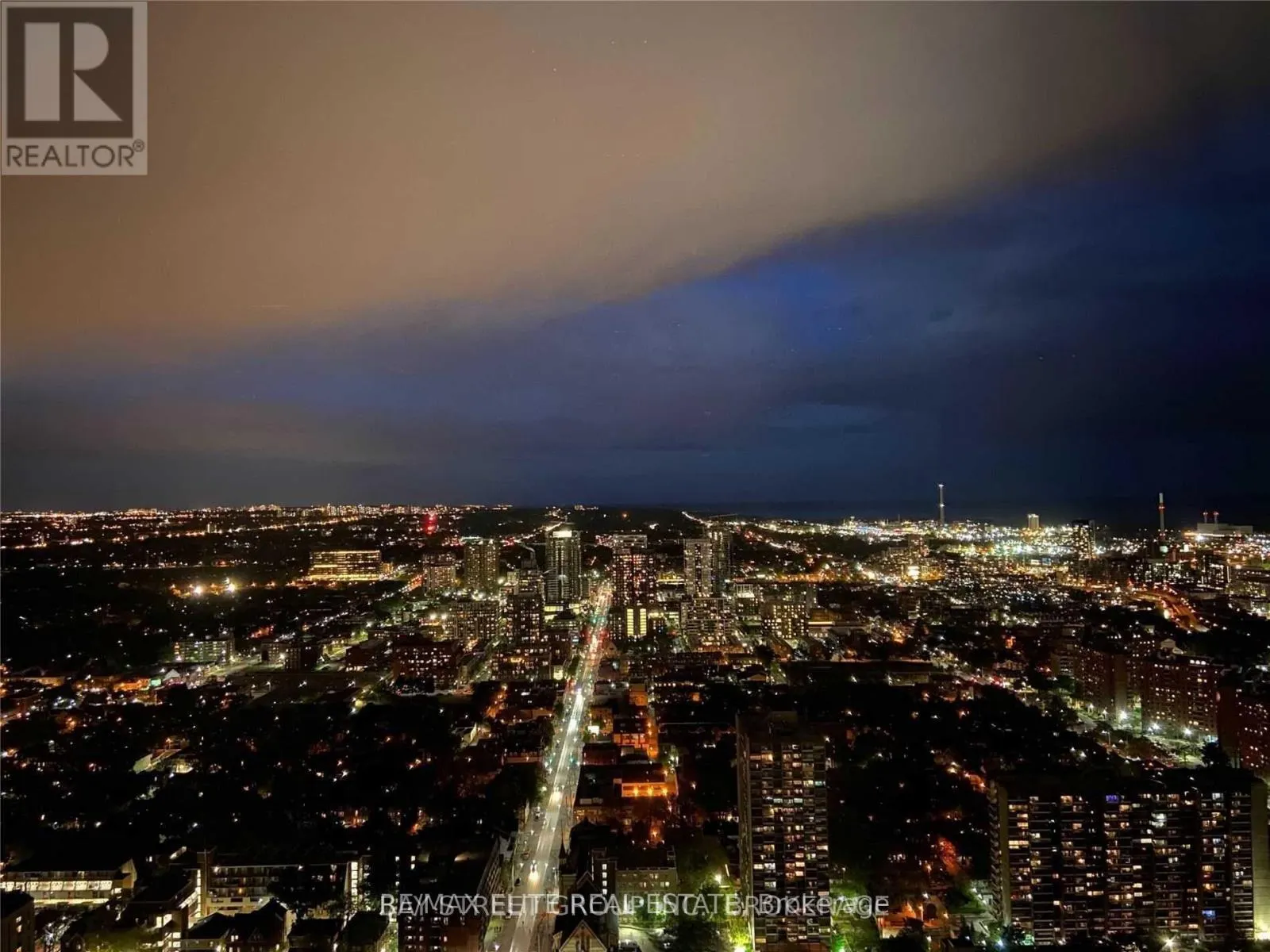 #5003 - 251 JARVIS STREET