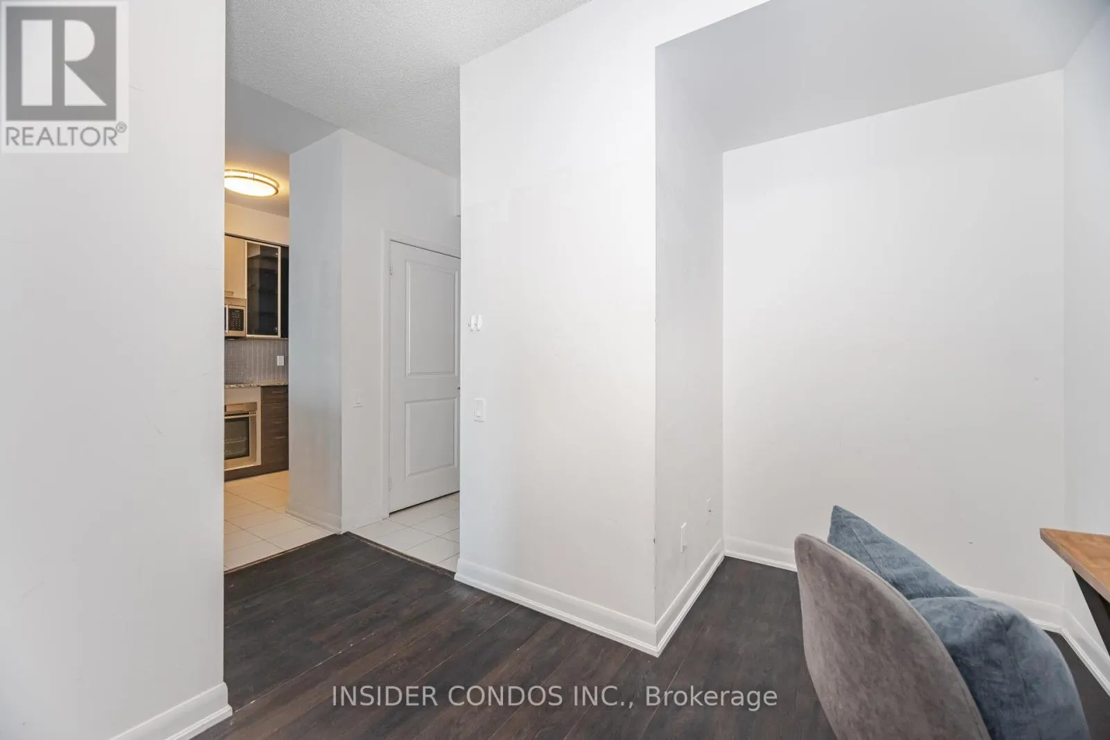 3207 - 5168 YONGE STREET