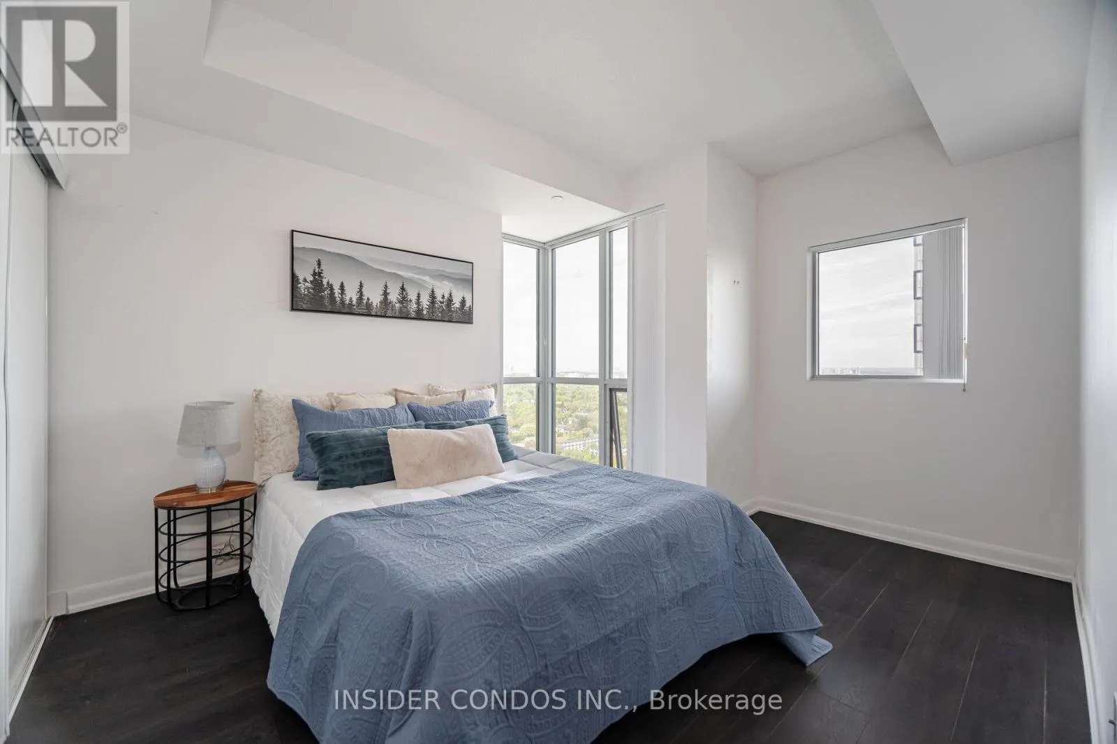 3207 - 5168 YONGE STREET