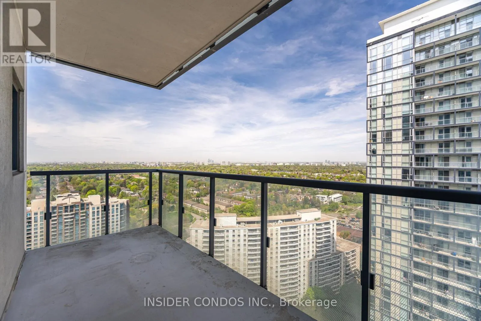 3207 - 5168 YONGE STREET