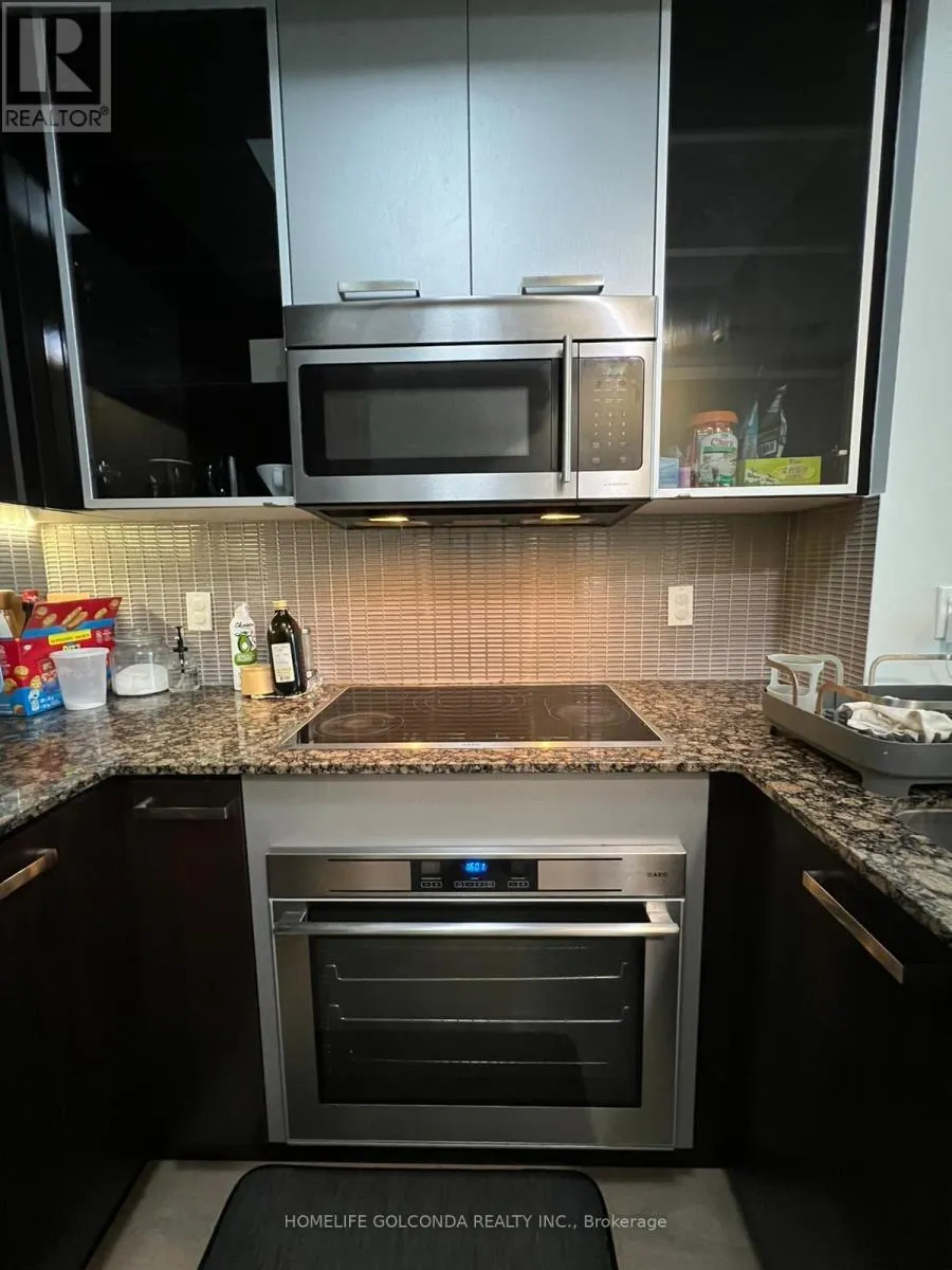 102 - 5168 YONGE STREET