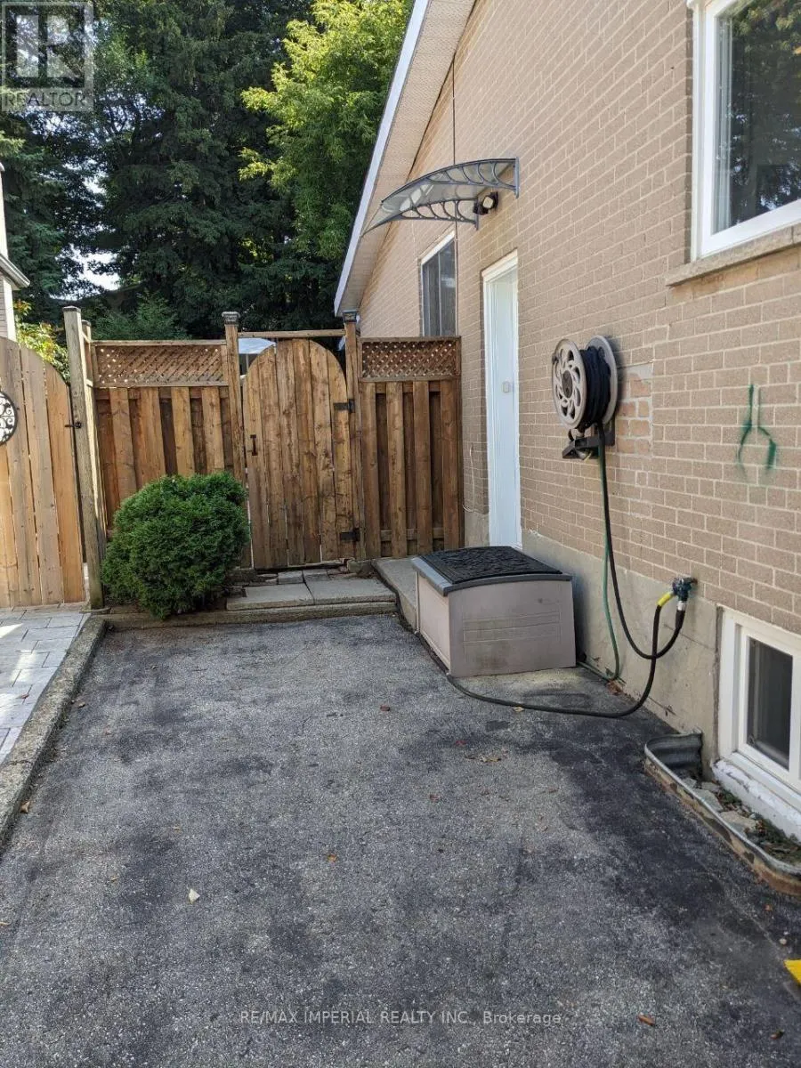 65 NORTHEY DRIVE