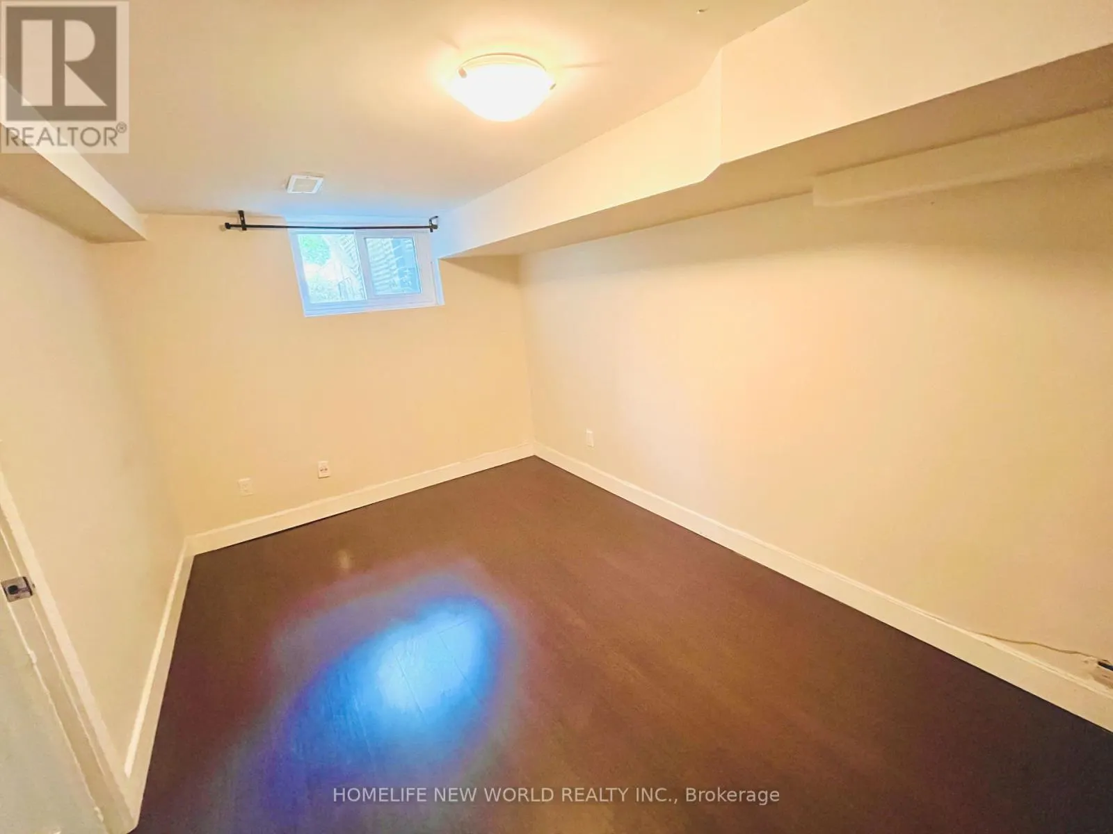 BSMT - 261 HOLLYWOOD AVENUE