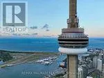 502 - 77 HARBOUR SQUARE