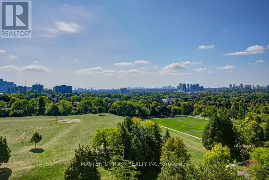 1110 - 260 SENECA HILL DRIVE
