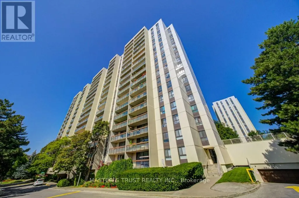 1110 - 260 SENECA HILL DRIVE