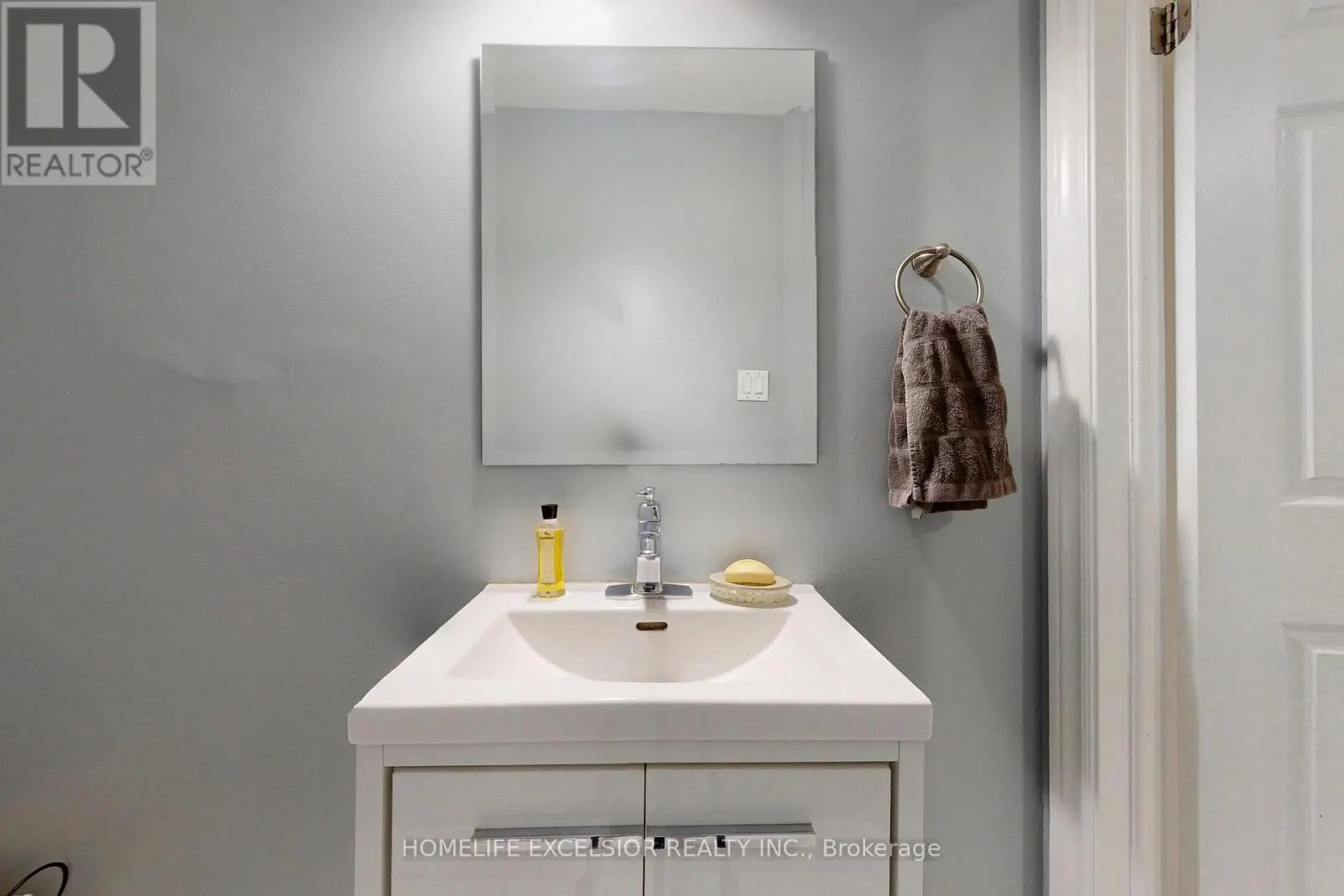 113 ROCK FERN WAY