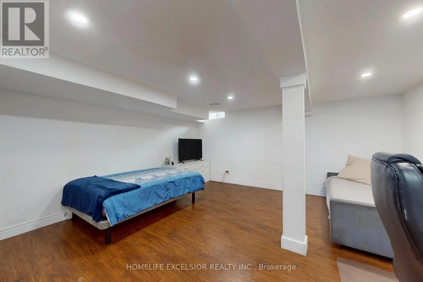 113 ROCK FERN WAY