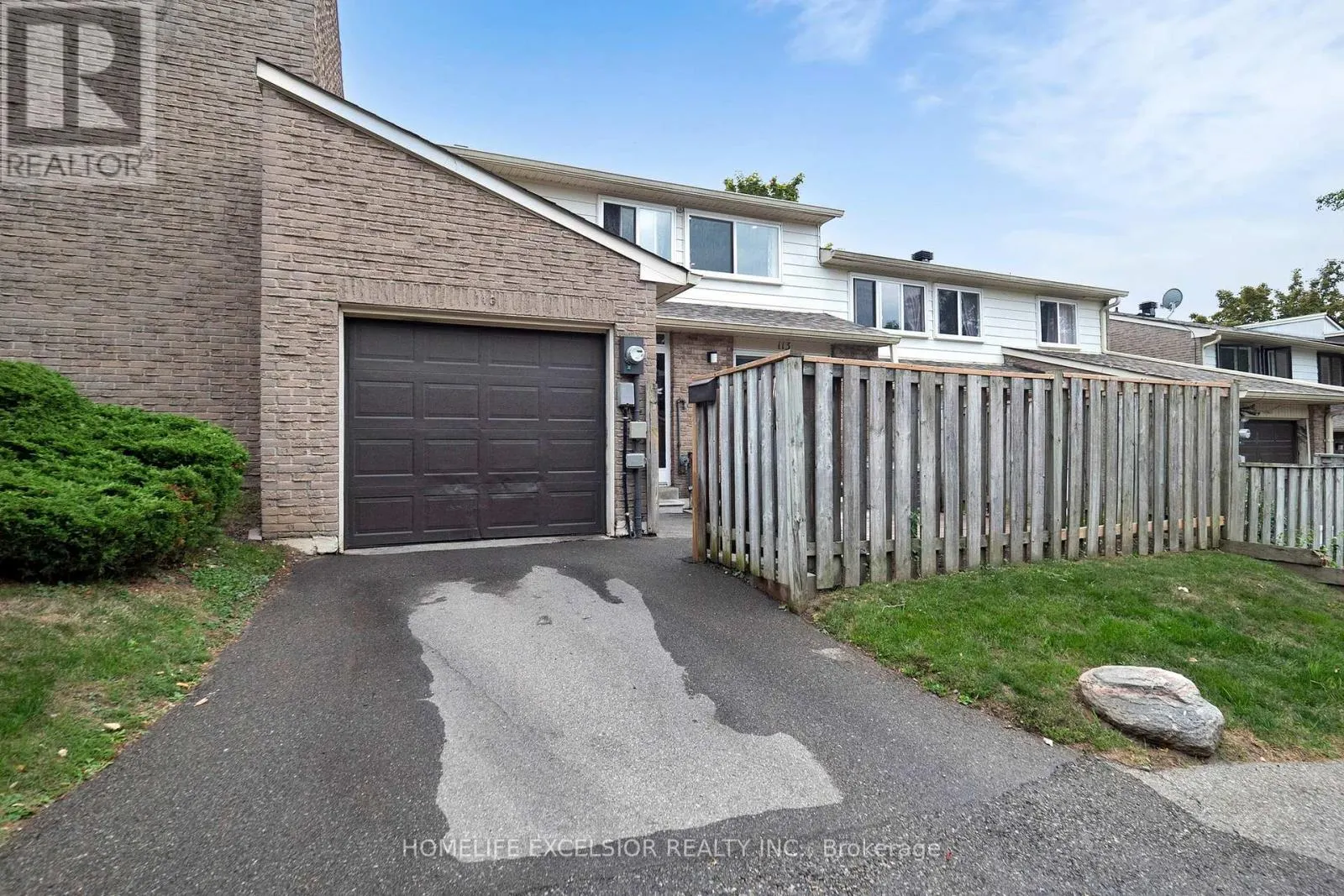 113 ROCK FERN WAY