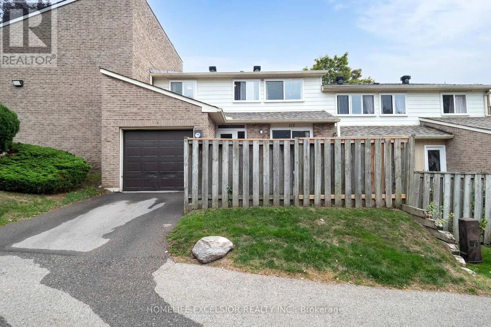 113 ROCK FERN WAY