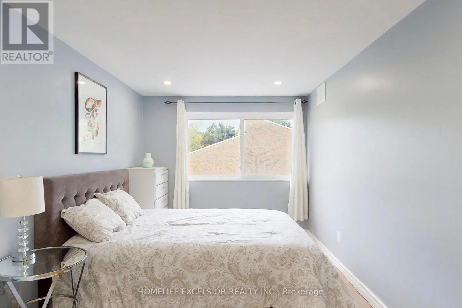 113 ROCK FERN WAY