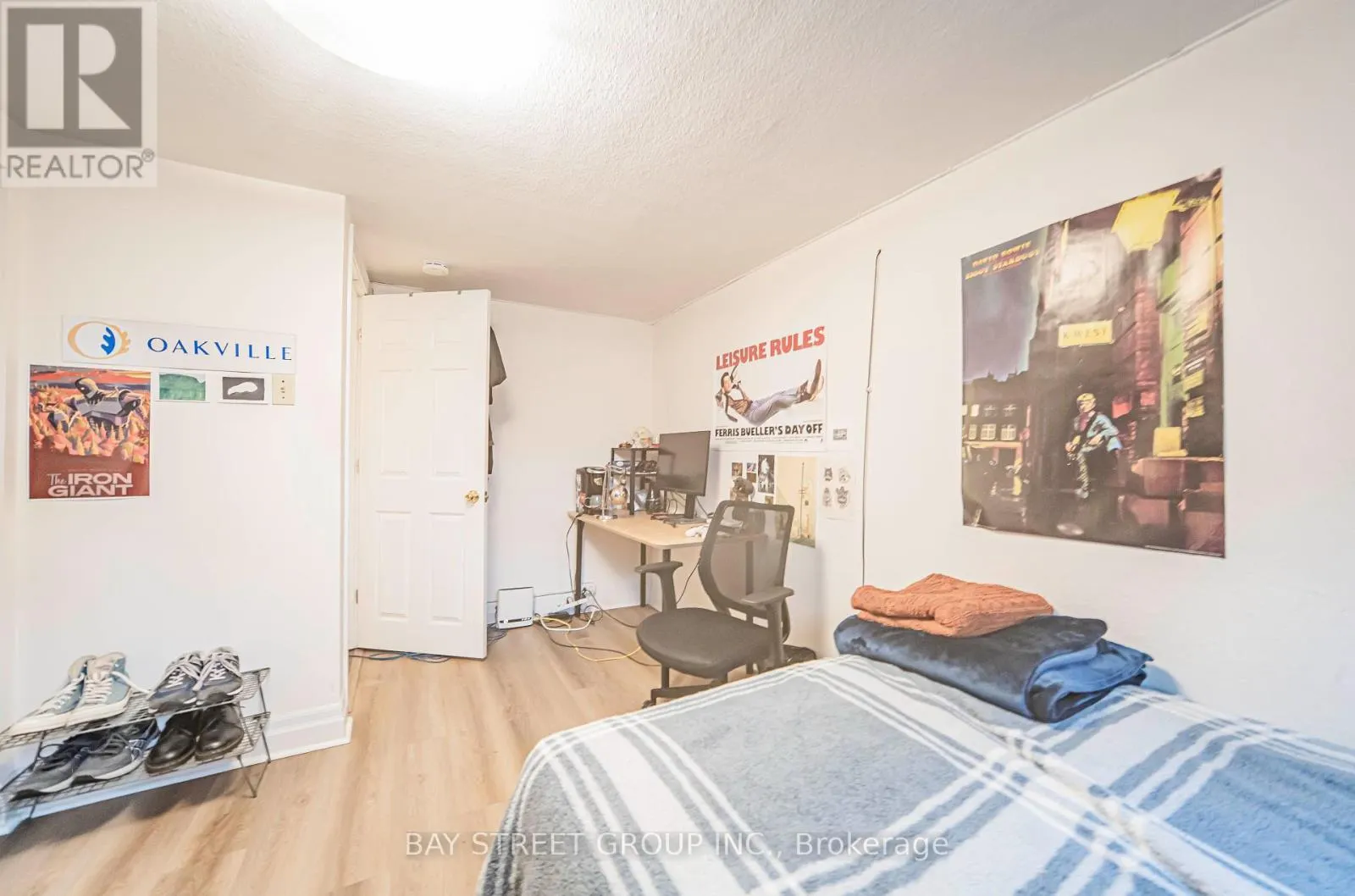 65 SPADINA ROAD