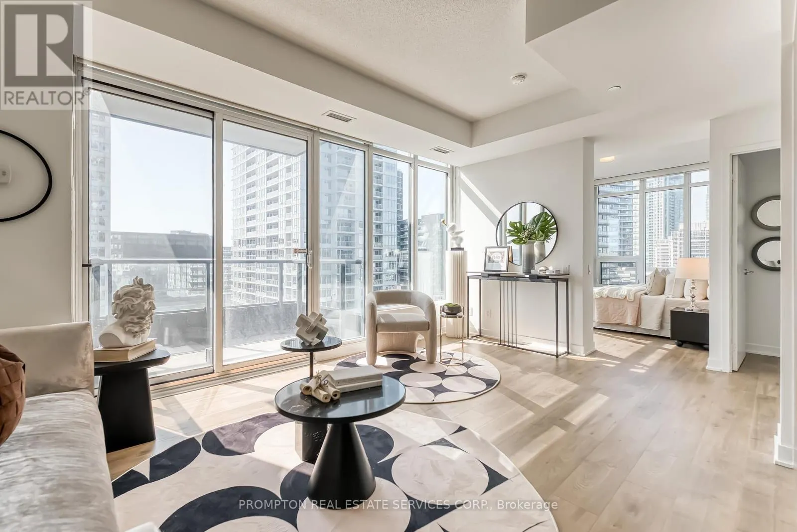 1002 - 70 QUEENS WHARF ROAD