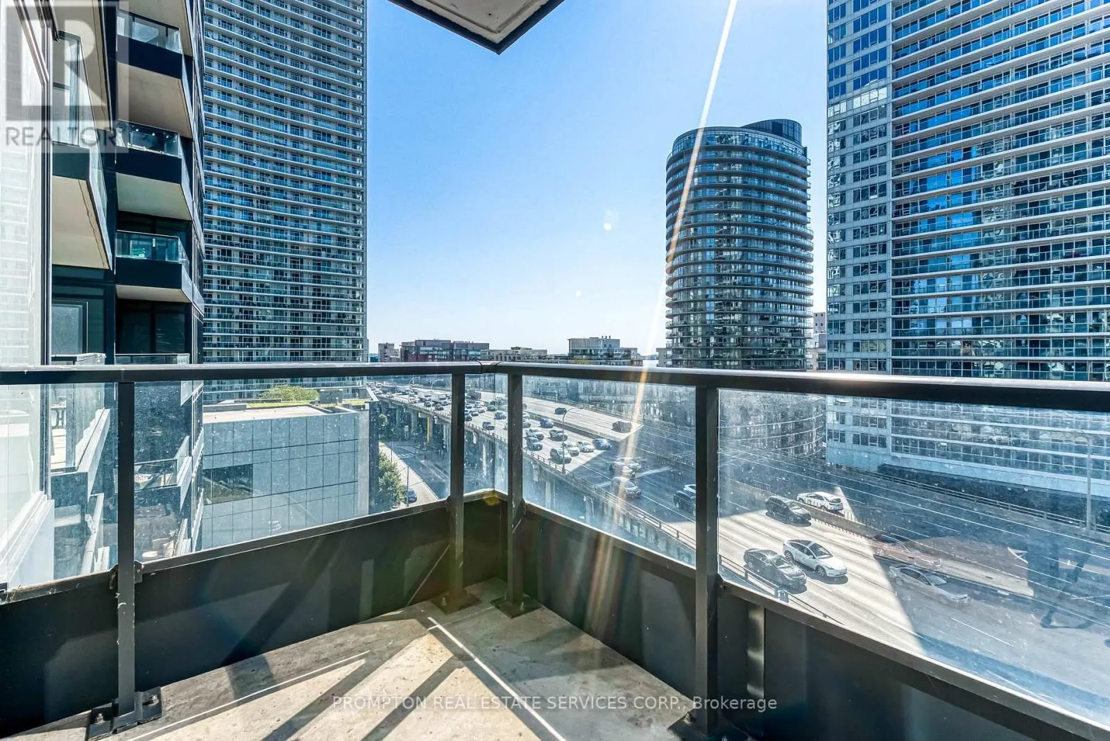 1002 - 70 QUEENS WHARF ROAD