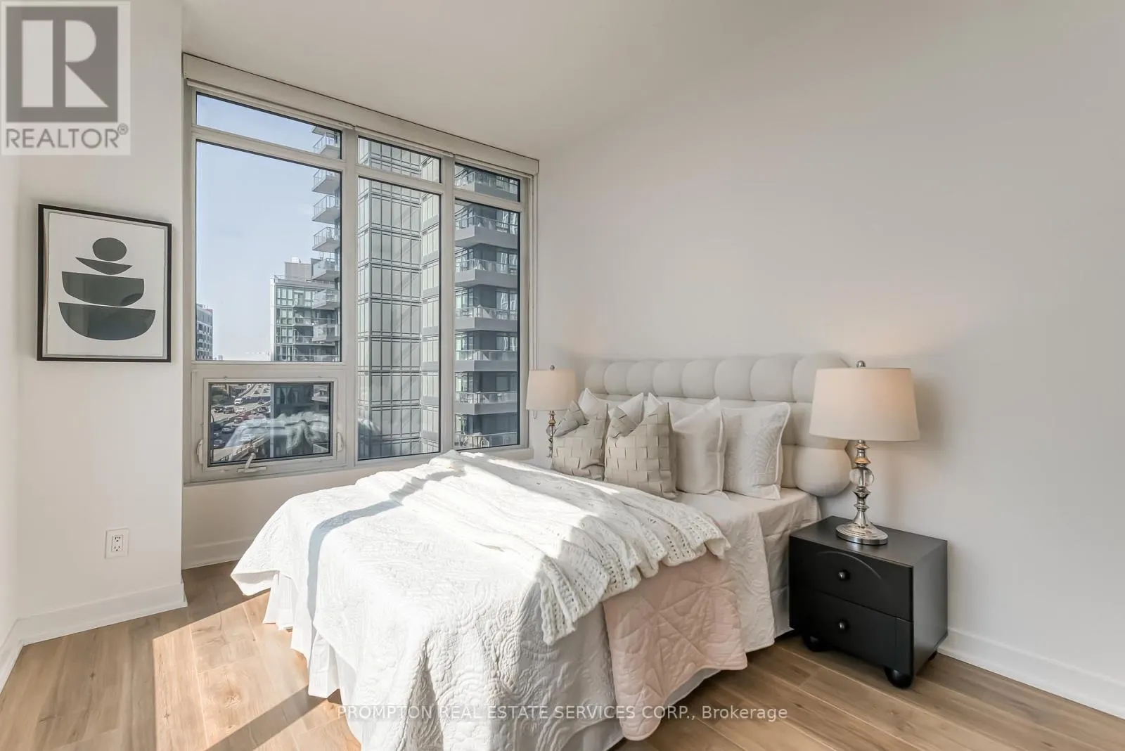 1002 - 70 QUEENS WHARF ROAD