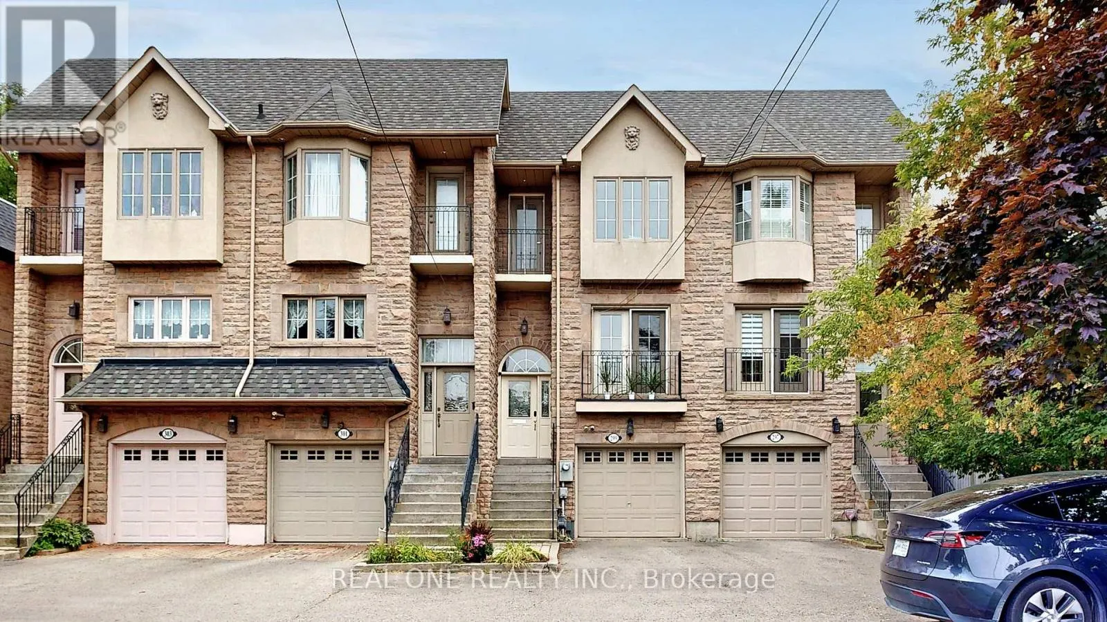 299 FINCH AVENUE E