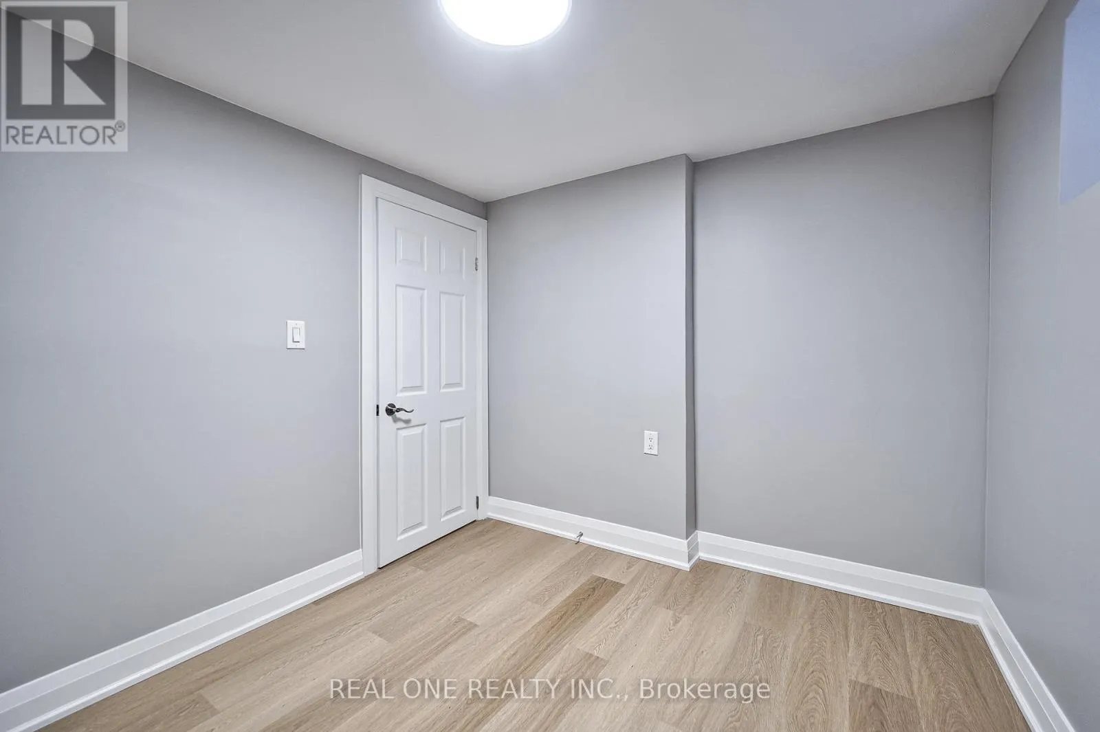 157 GLENHOLME AVENUE