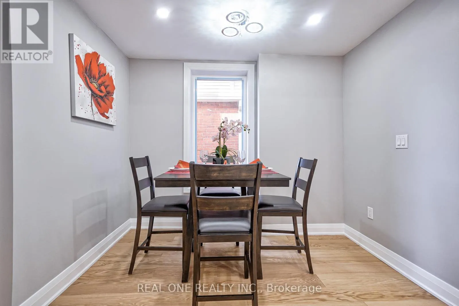 157 GLENHOLME AVENUE