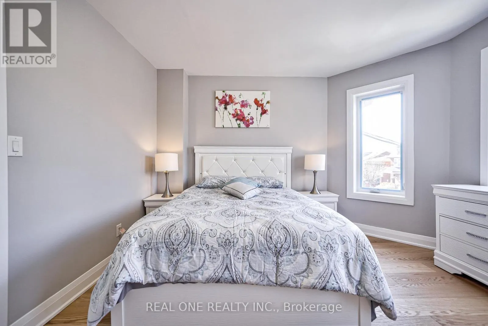 157 GLENHOLME AVENUE
