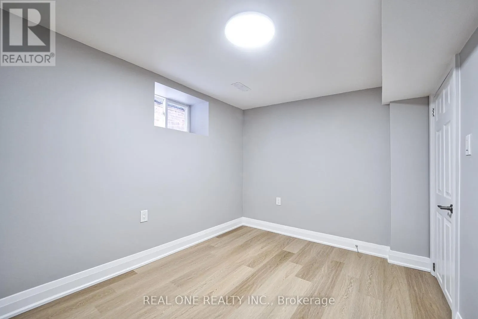 157 GLENHOLME AVENUE
