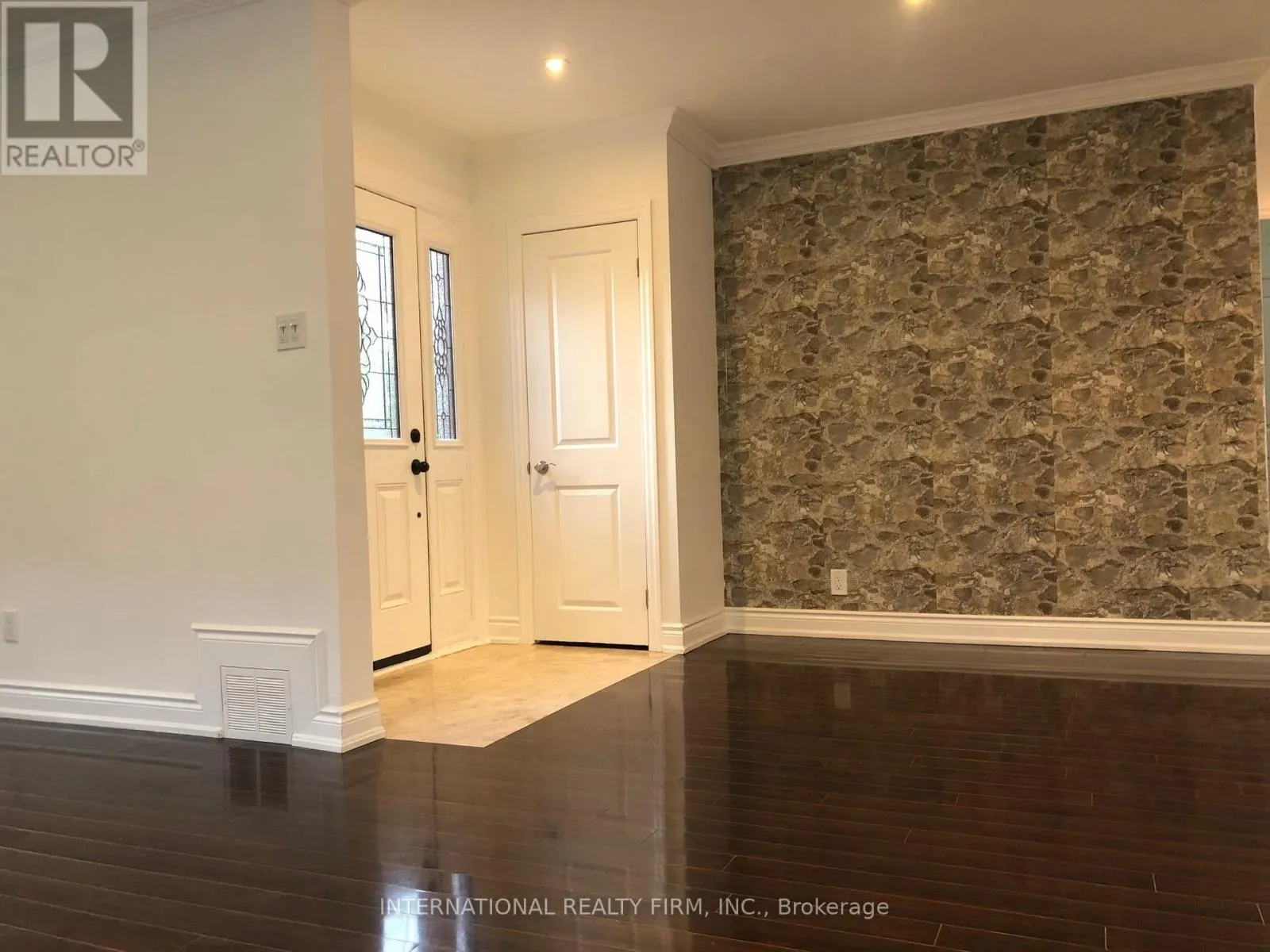 55 KENTON DRIVE