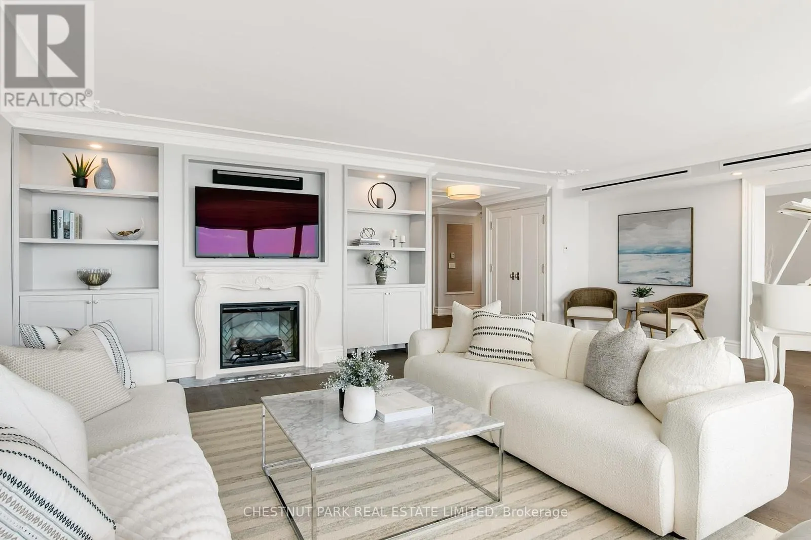 3011 - 55 HARBOUR SQUARE