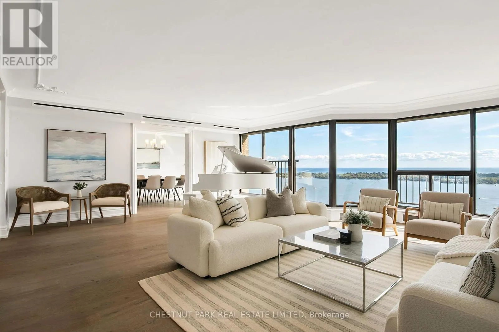 3011 - 55 HARBOUR SQUARE