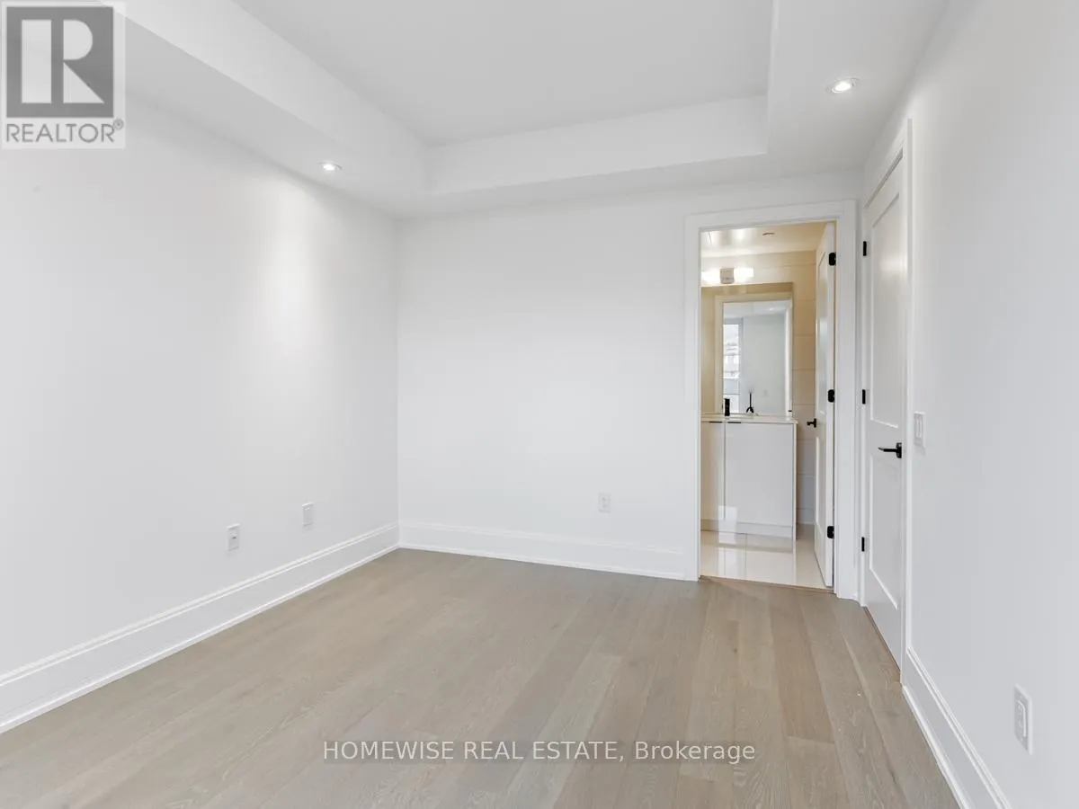 305 - 355 BEDFORD PARK AVENUE