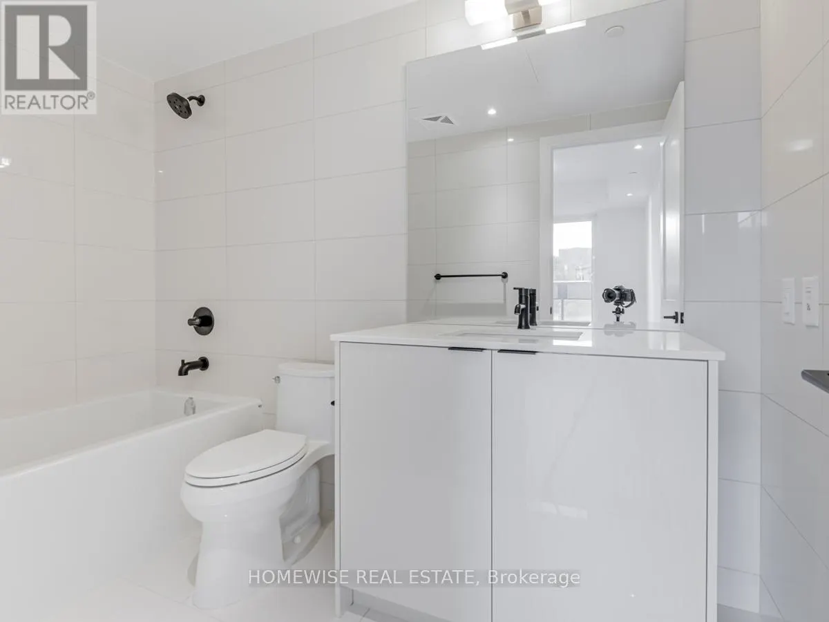 305 - 355 BEDFORD PARK AVENUE
