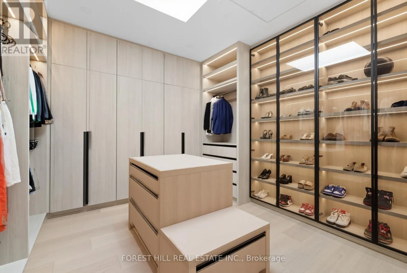 22 KHEDIVE AVENUE