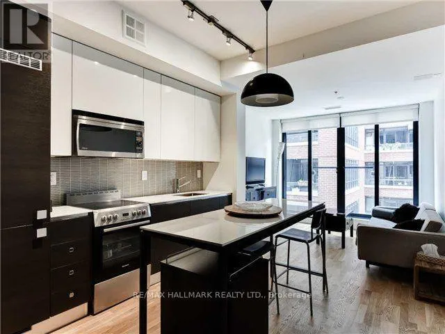 409 - 8 DOVERCOURT ROAD