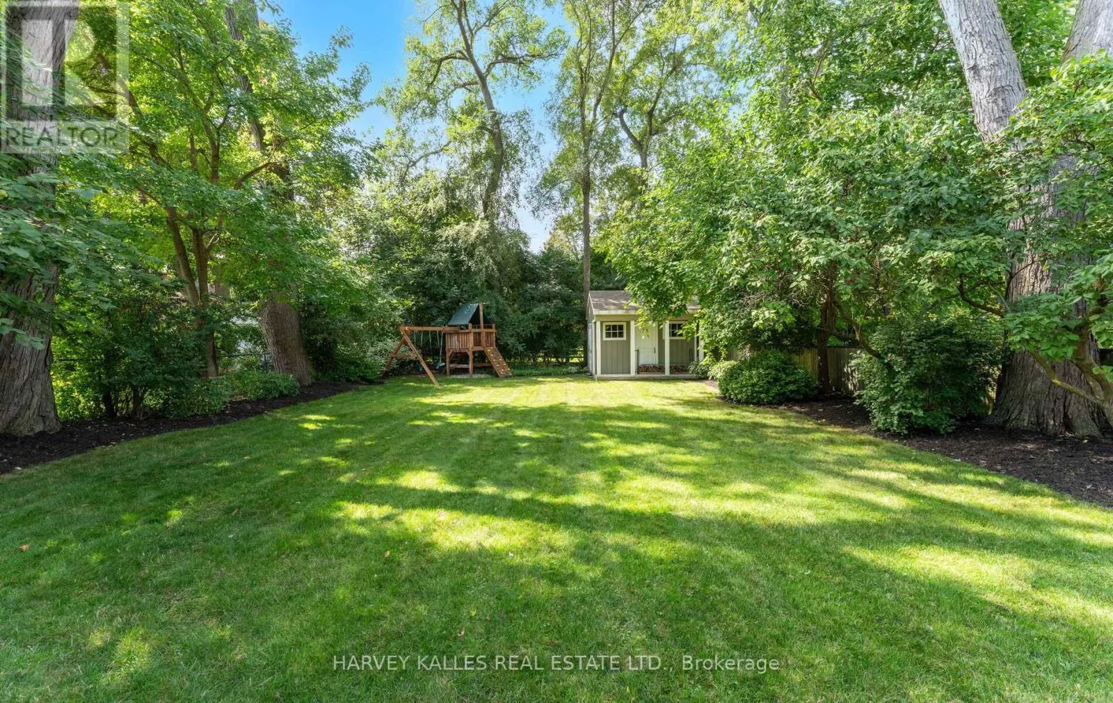 112 MASON BOULEVARD