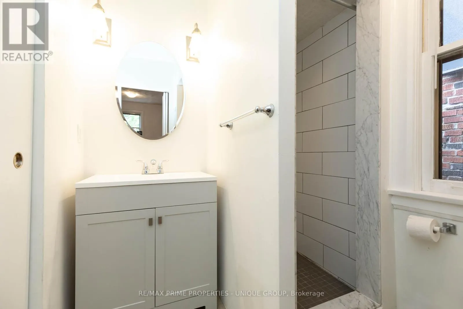66 BURNABY BOULEVARD