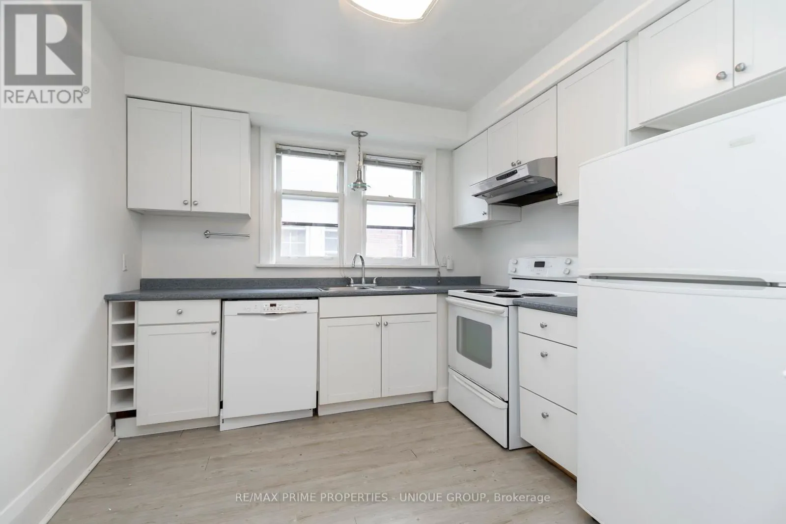 66 BURNABY BOULEVARD