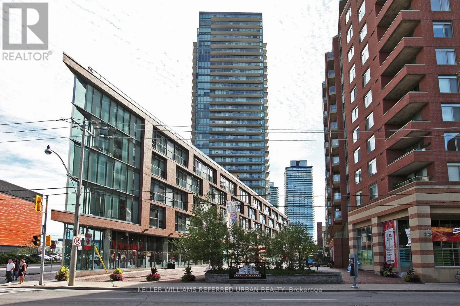1801 - 33 MILL STREET